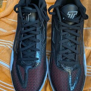 Jayson Tatum men’s basketball shoes